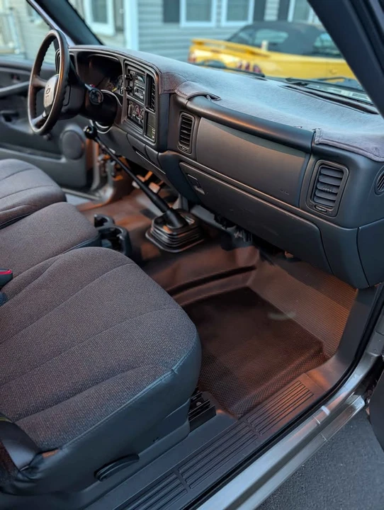 2001 Chevrolet Silverado 1st Gen - Image 10 of 10