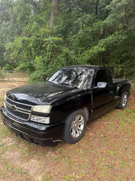2001 Chevrolet Silverado 1st Gen - Image 2 of 7