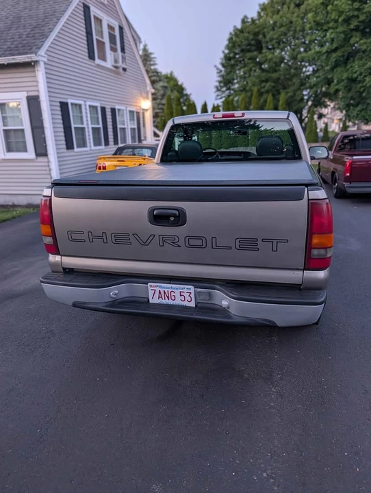 2001 Chevrolet Silverado 1st Gen - Image 4 of 10
