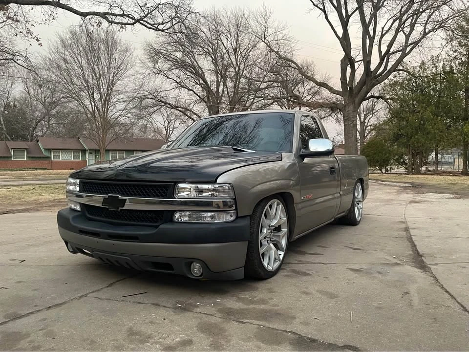 2001 Chevrolet Silverado 1st Gen - Image 2 of 4