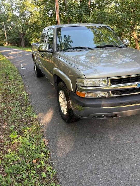 2001 Chevrolet Silverado 1st Gen - Image 6 of 13