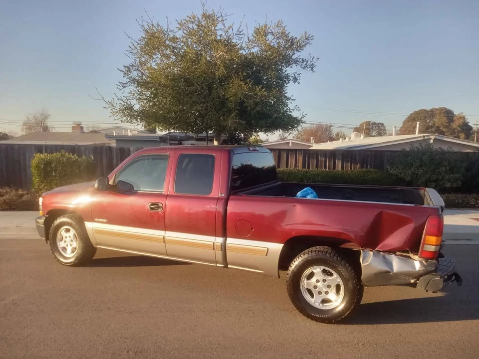 2001 Chevrolet Silverado 1st Gen - Image 4 of 11