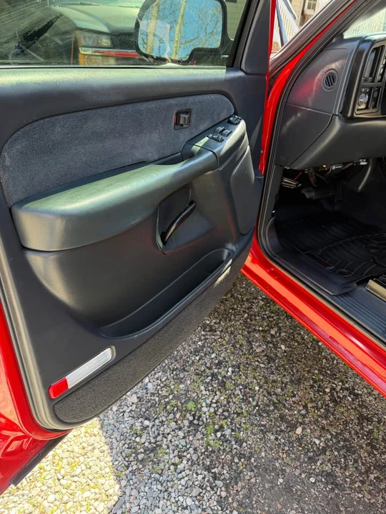 2001 Chevrolet Silverado 1st Gen - Image 16 of 20