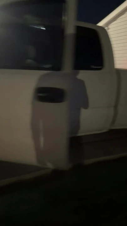 2001 Chevrolet Silverado 1st Gen - Image 2 of 2
