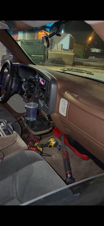 2001 Chevrolet Silverado 1st Gen - Image 5 of 7