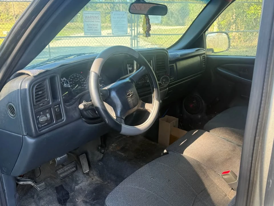 2001 Chevrolet Silverado 1st Gen - Image 9 of 10
