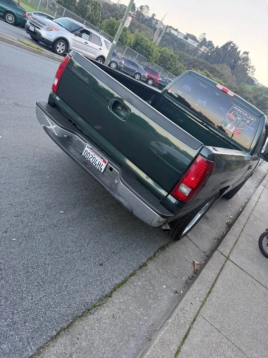 2001 Chevrolet Silverado 1st Gen - Image 3 of 6