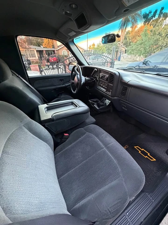 2001 Chevrolet Silverado 1st Gen - Image 7 of 10