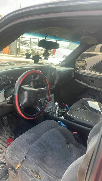 2001 Chevrolet Silverado 1st Gen - Image 4 of 8