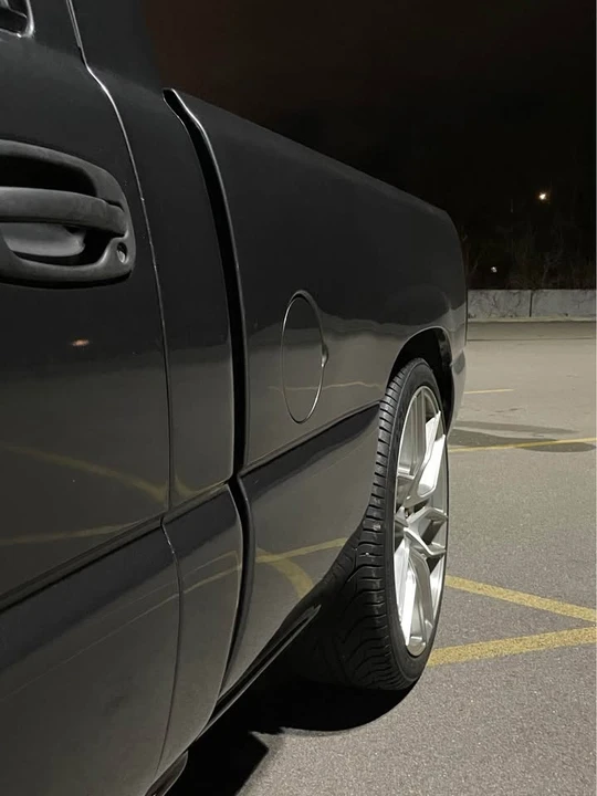 2001 Chevrolet Silverado 1st Gen - Image 3 of 6