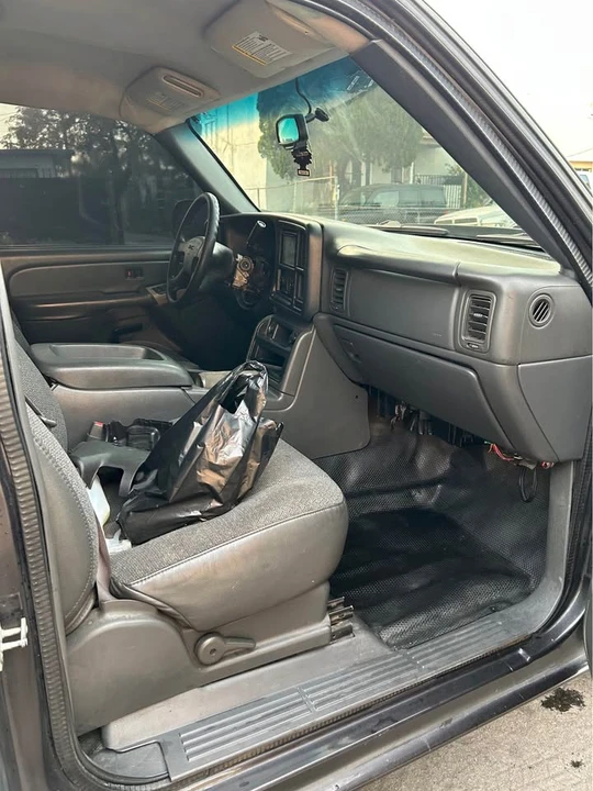2001 Chevrolet Silverado 1st Gen - Image 9 of 9