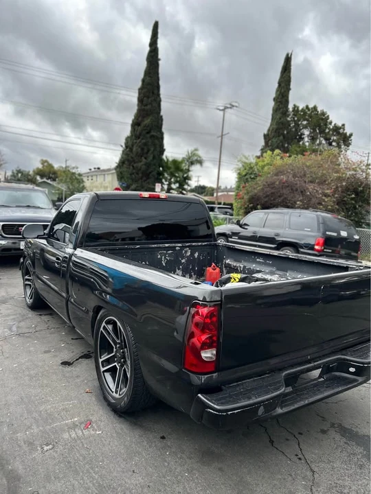 2001 Chevrolet Silverado 1st Gen - Image 7 of 9