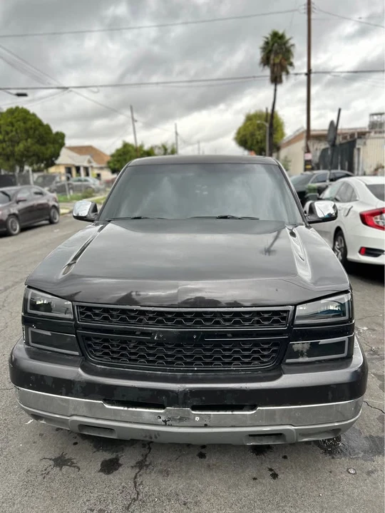 2001 Chevrolet Silverado 1st Gen - Image 3 of 9