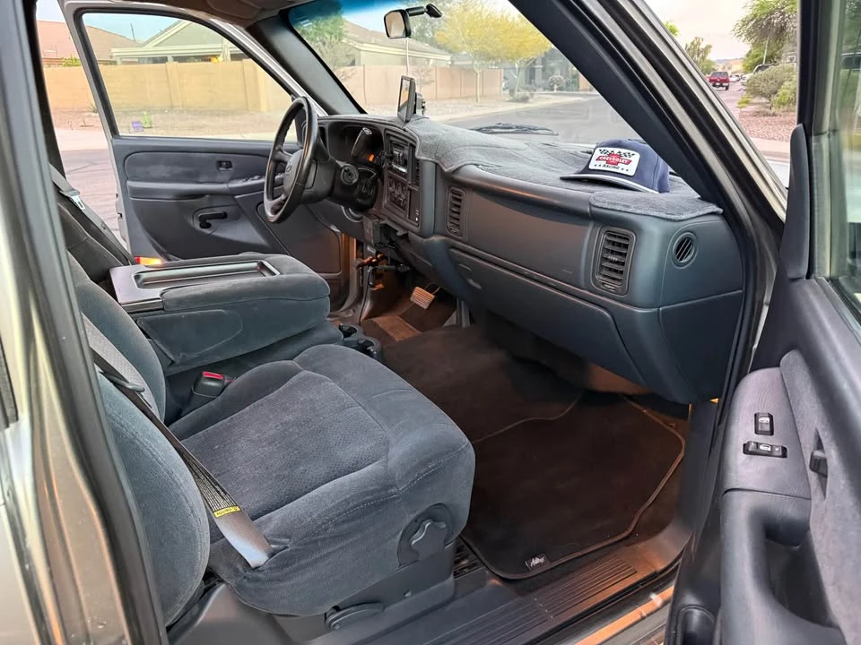 2001 Chevrolet Silverado 1st Gen - Image 6 of 10