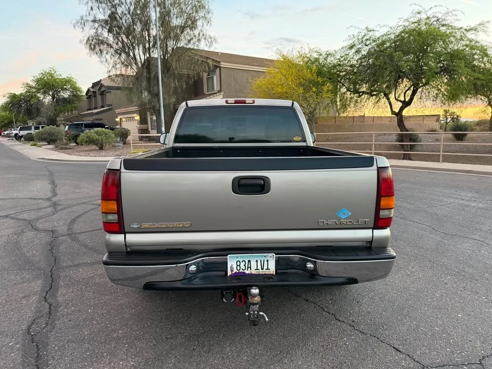 2001 Chevrolet Silverado 1st Gen - Image 3 of 10
