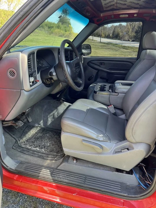 2001 Chevrolet Silverado 1st Gen - Image 9 of 9