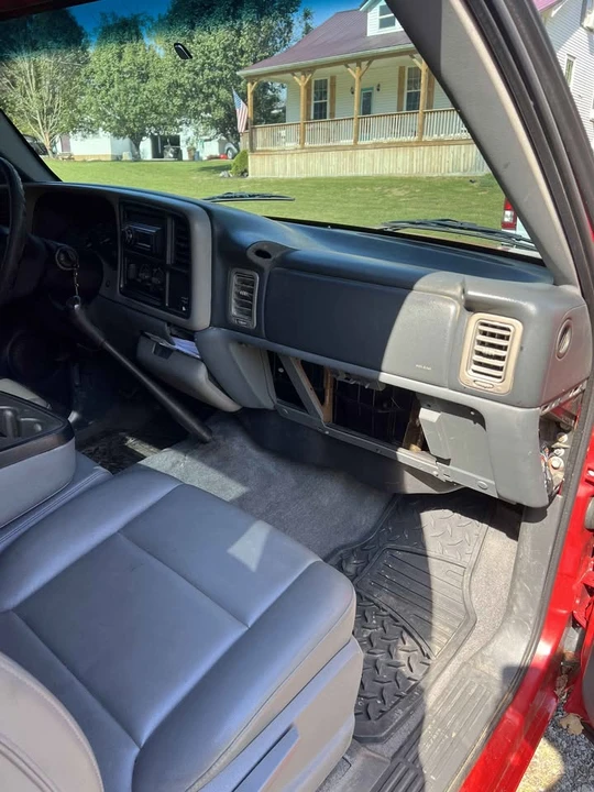 2001 Chevrolet Silverado 1st Gen - Image 5 of 9