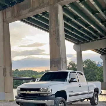 2001 Chevrolet 2500 HD Extended Cab Short Bed