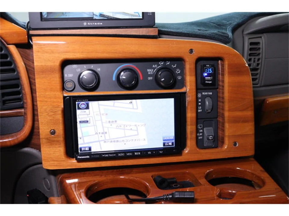 2001 Chevrolet Astro - Image 14 of 31