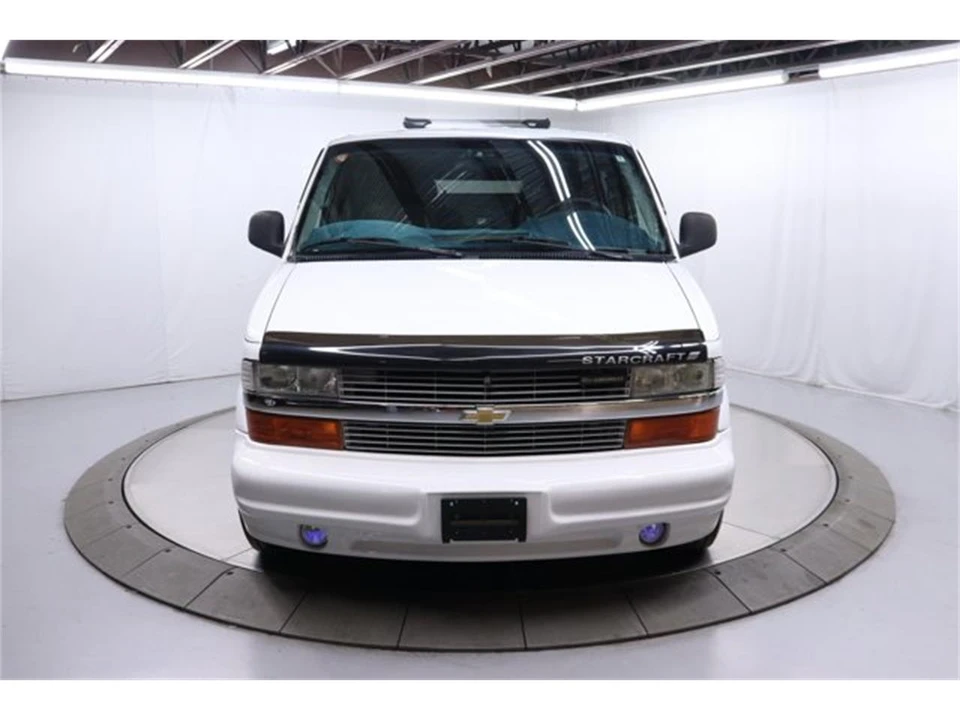 2001 Chevrolet Astro - Image 3 of 31