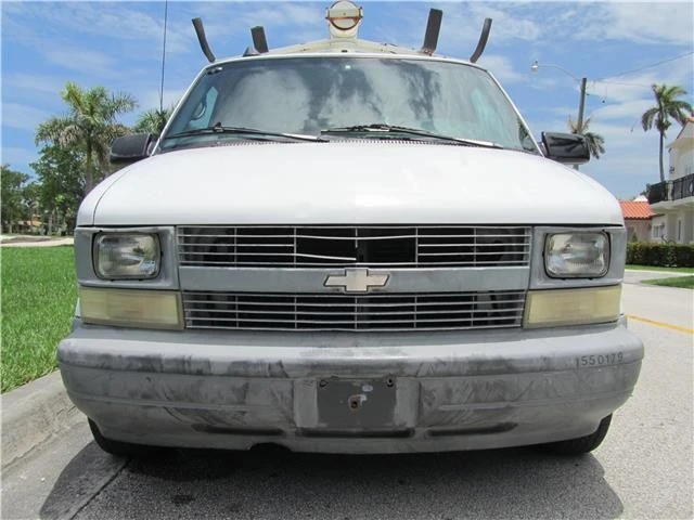 2001 Chevrolet Astro - Image 12 of 12