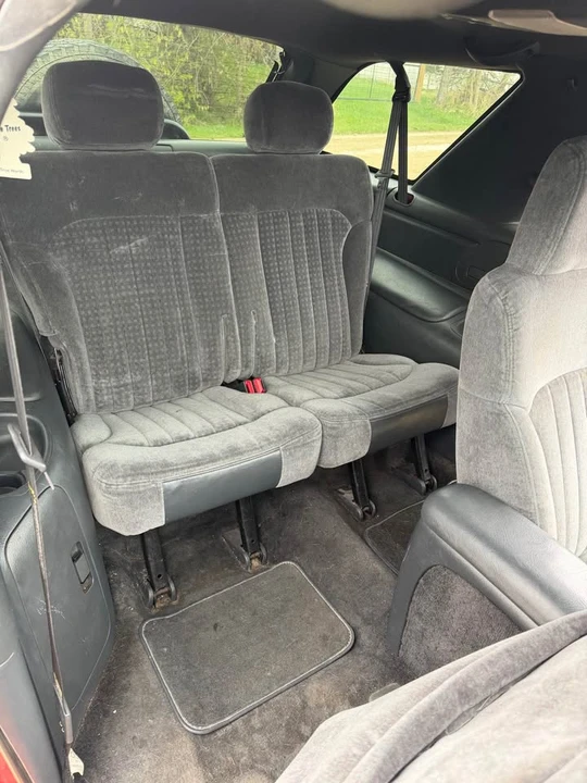 2001 Chevrolet Blazer - Image 6 of 10