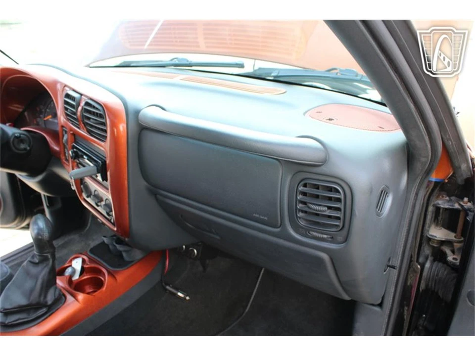 2001 Chevrolet S-10 Blazer 2nd Gen - Image 17 of 31