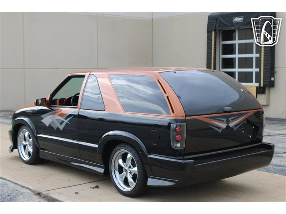 2001 Chevrolet S-10 Blazer 2nd Gen - Image 2 of 31