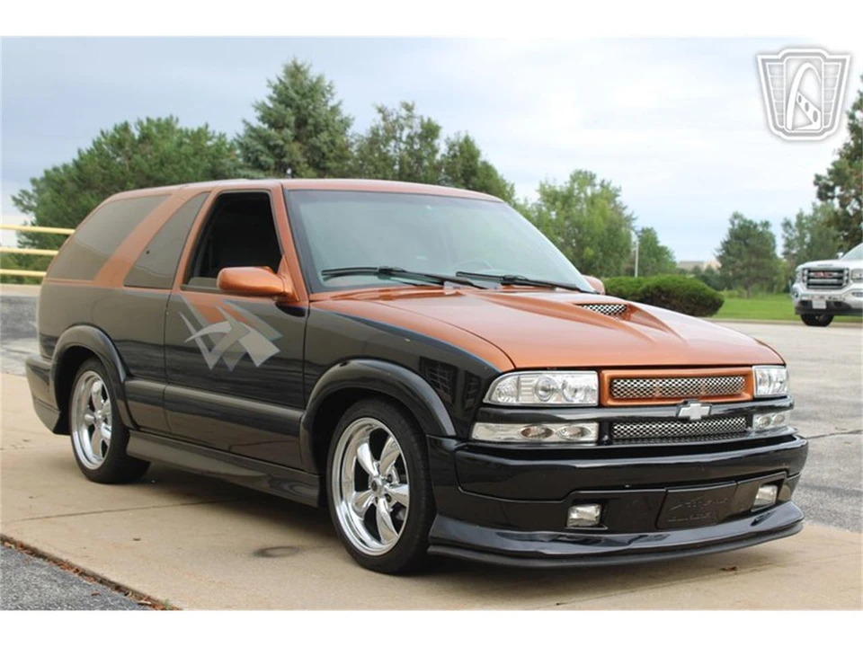 2001 Chevrolet S-10 Blazer 2nd Gen - Image 3 of 31
