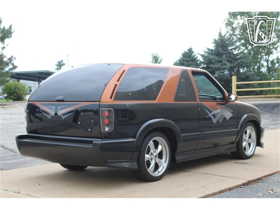 2001 Chevrolet S-10 Blazer 2nd Gen - Image 4 of 31
