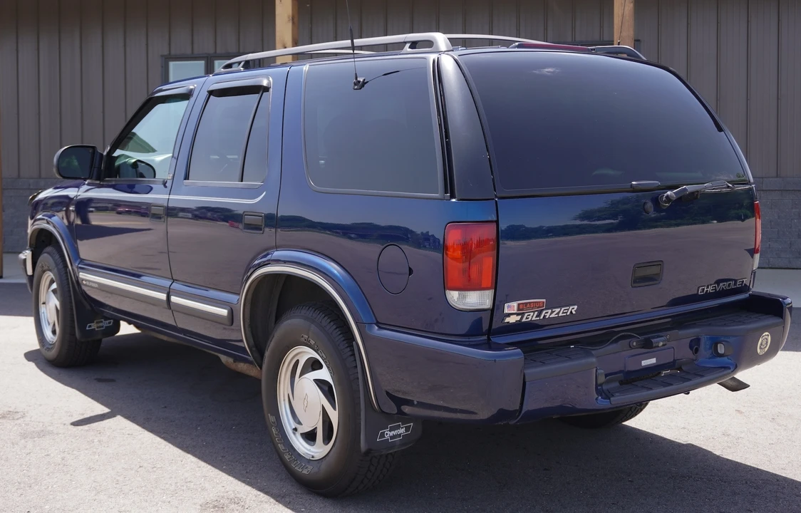 2001 Chevrolet S-10 Blazer 2nd Gen - Image 5 of 20