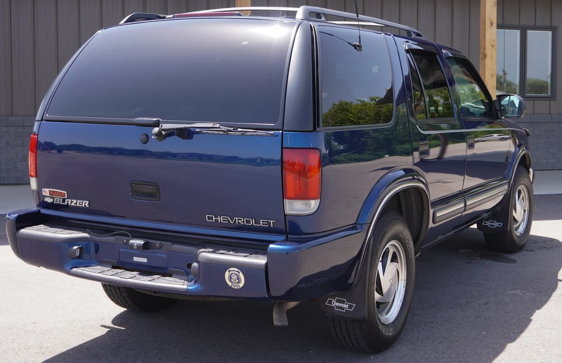 2001 Chevrolet S-10 Blazer 2nd Gen - Image 7 of 20