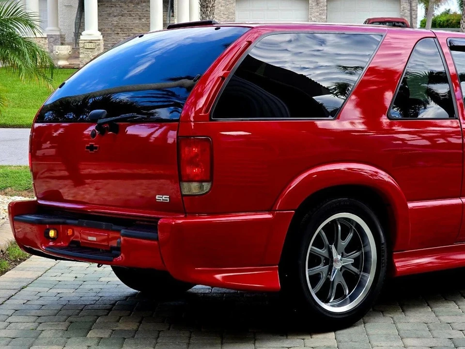 2001 Chevrolet S-10 Blazer 2nd Gen - Image 6 of 21