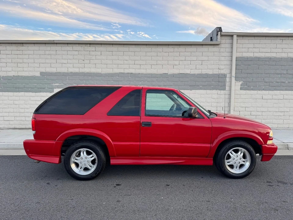 2001 Chevrolet S-10 Blazer 2nd Gen - Image 6 of 17