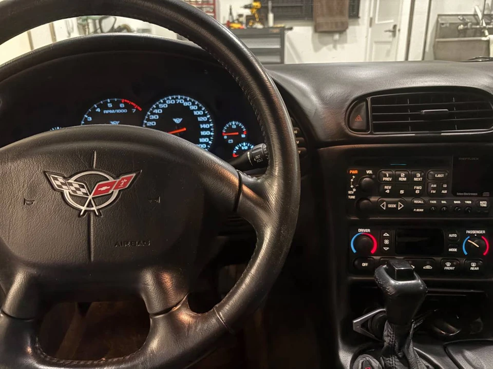 2001 Chevrolet Corvette C5 - Image 6 of 7