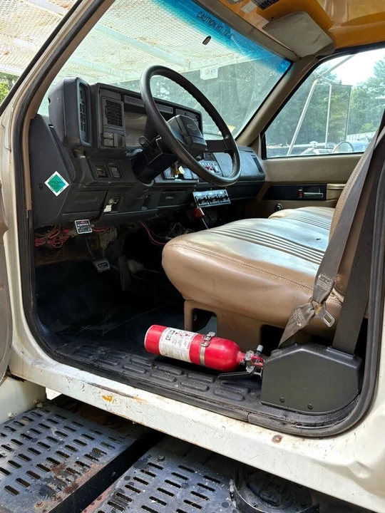 2001 Chevrolet Kodiak - Image 21 of 21