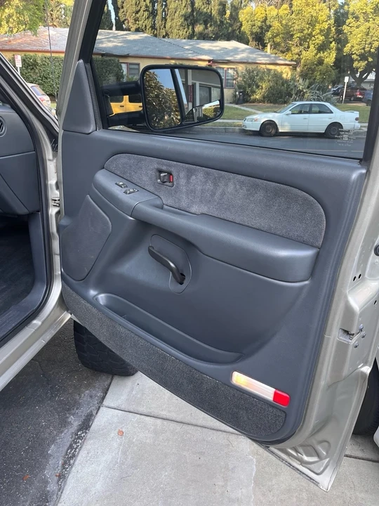 2001 Chevrolet C/K 4th Gen - Image 11 of 21