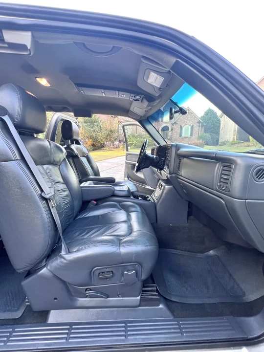 2001 Chevrolet C/K 4th Gen - Image 16 of 21