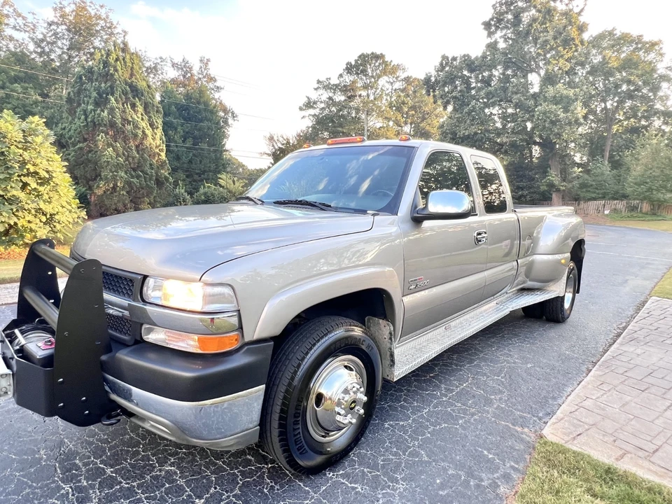 2001 Chevrolet C/K 4th Gen - Image 4 of 21