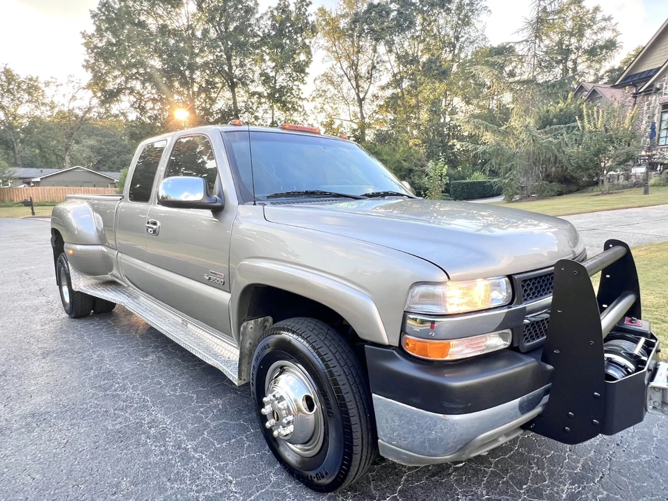 2001 Chevrolet C/K 4th Gen - Image 2 of 21
