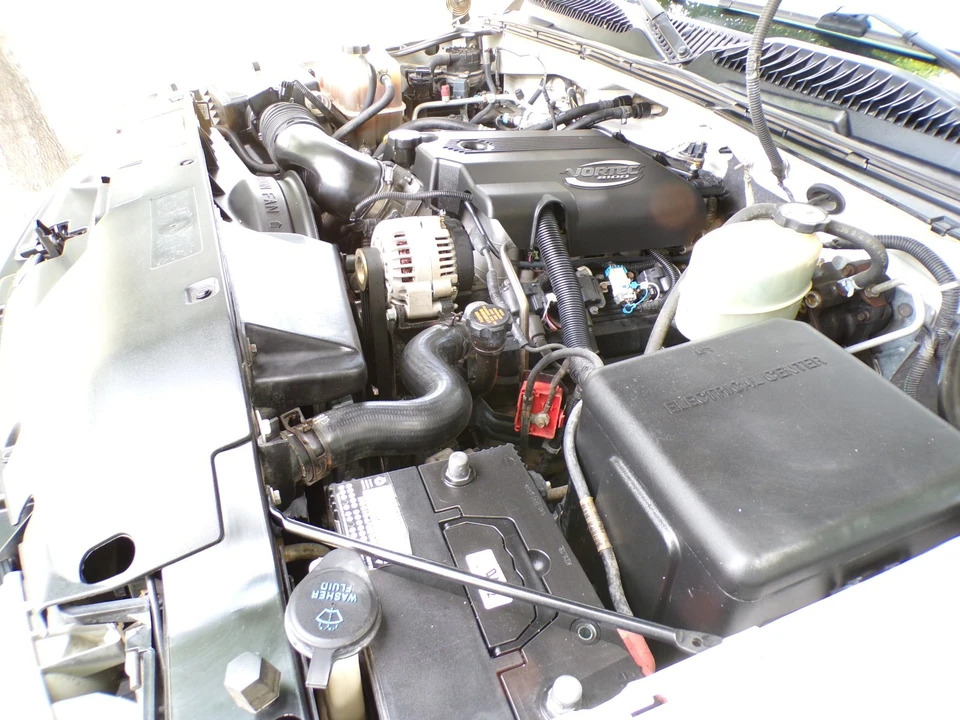 2001 Chevrolet C/K 4th Gen - Image 11 of 31