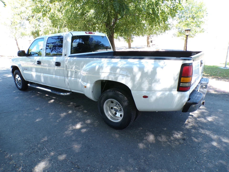2001 Chevrolet C/K 4th Gen - Image 4 of 31