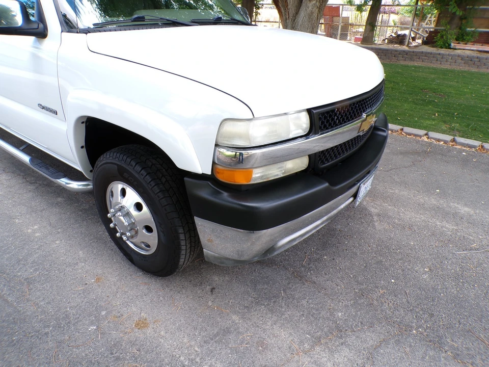 2001 Chevrolet C/K 4th Gen - Image 2 of 21