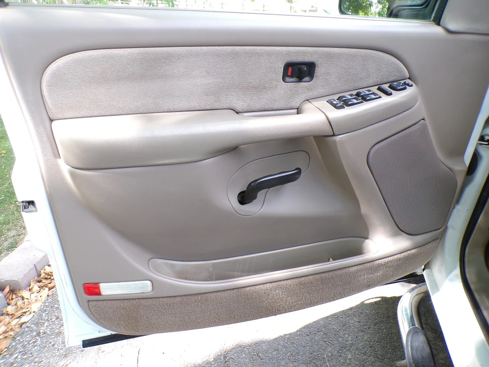 2001 Chevrolet C/K 4th Gen - Image 12 of 31