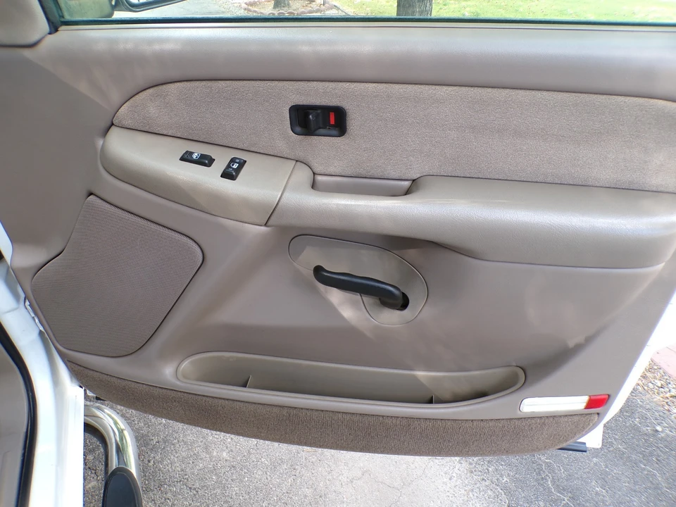 2001 Chevrolet C/K 4th Gen - Image 23 of 31