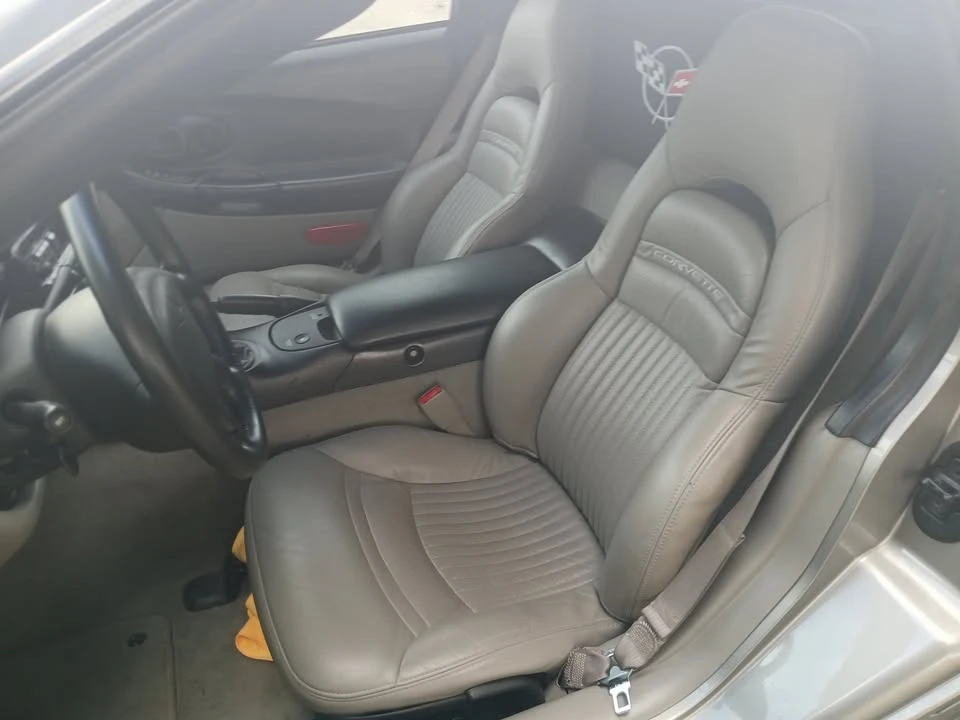 2001 Chevrolet Corvette C5 - Image 5 of 8