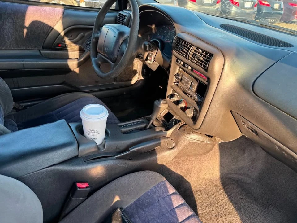 2001 Chevrolet Camaro 4th Gen - Image 12 of 20
