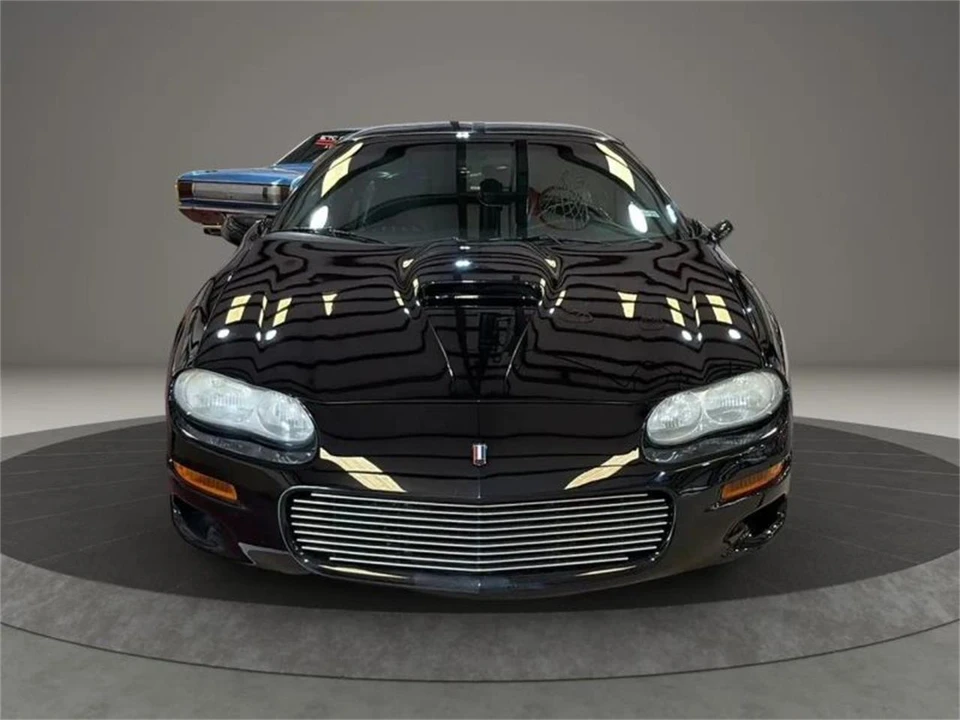 2001 Chevrolet Camaro 4th Gen - Image 2 of 31