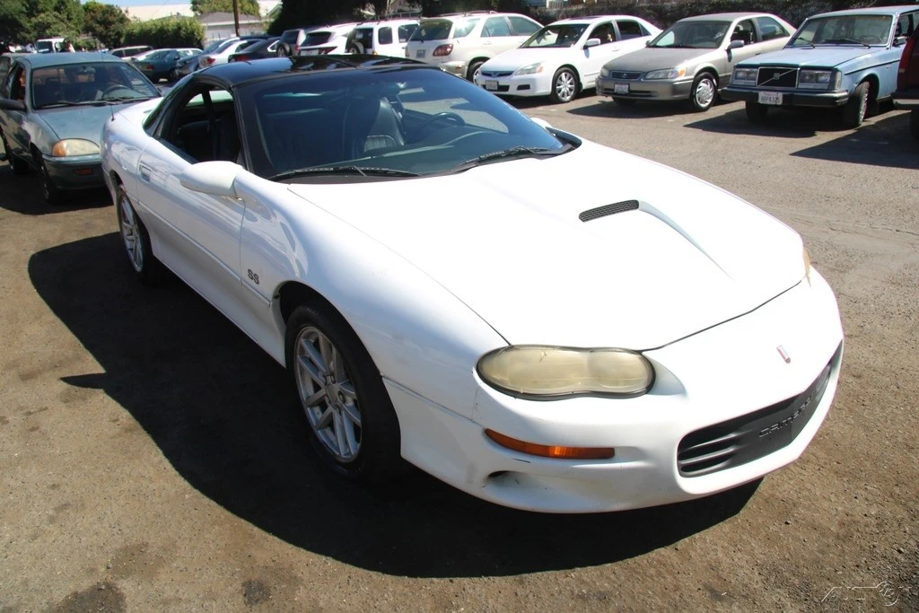 2001 Chevrolet Camaro 4th Gen - Image 10 of 21