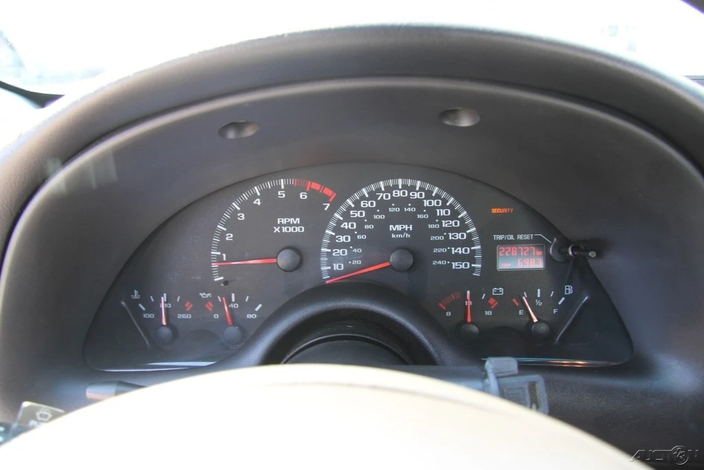 2001 Chevrolet Camaro 4th Gen - Image 16 of 21